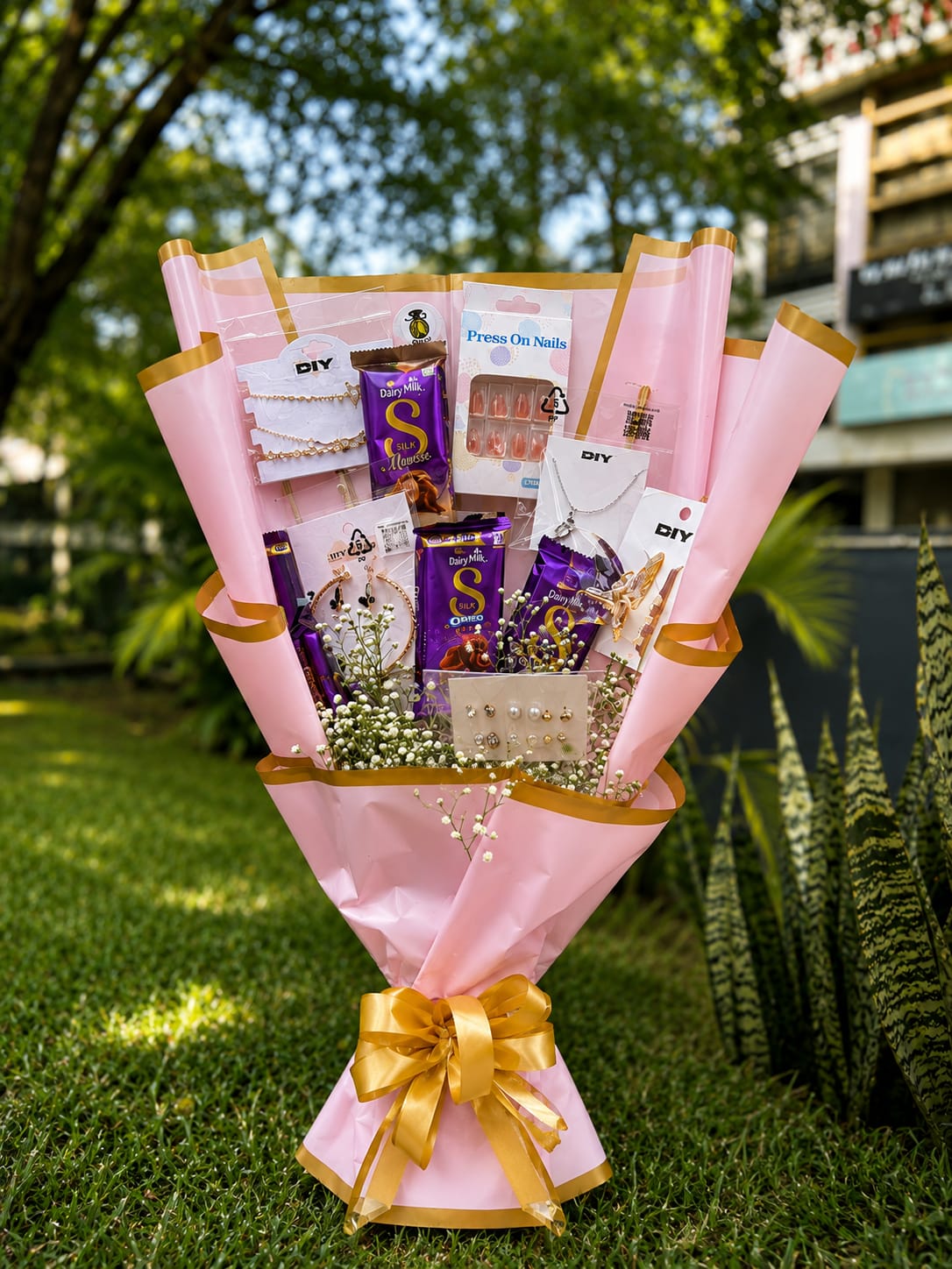 Customized Jewellery Chocolate Bouquet