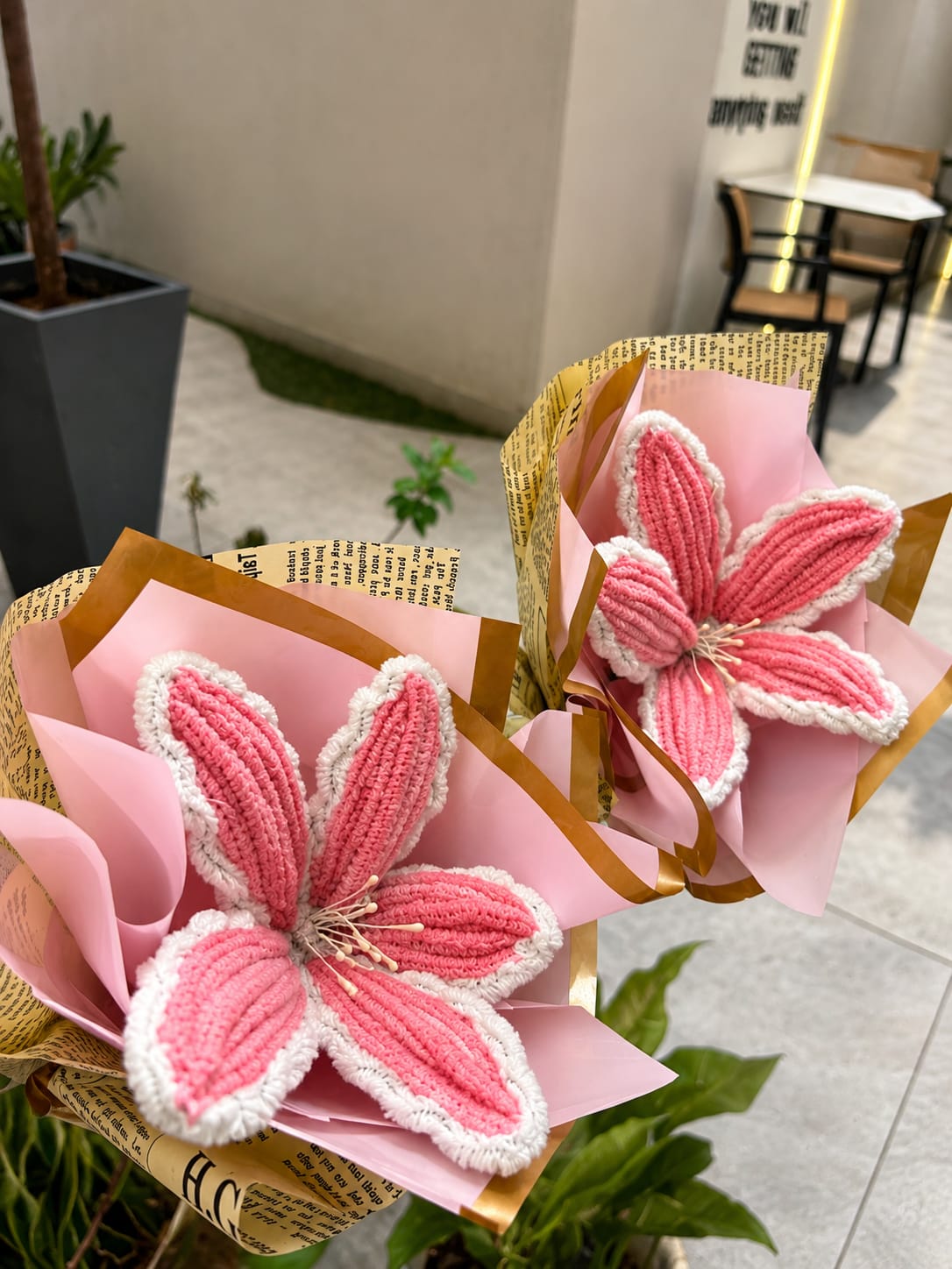 Lily Single Flower Bouquet